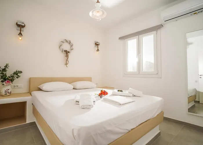 Venus Myconian Residences * Kalafati