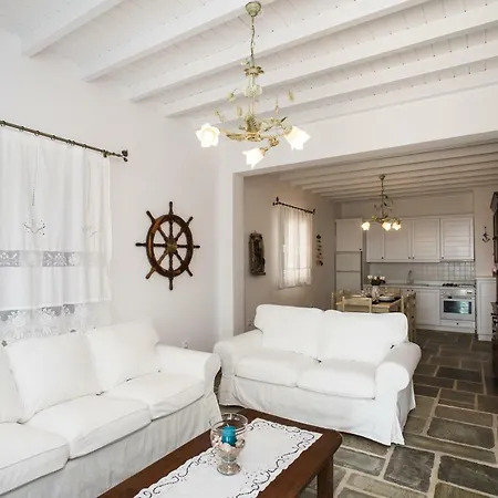 Venus Myconian Residences קלפטיס