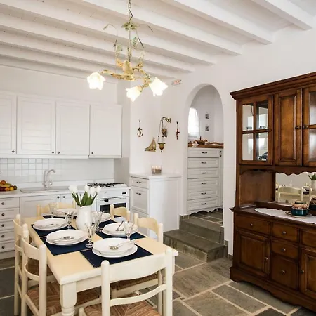 Venus Myconian Residences *